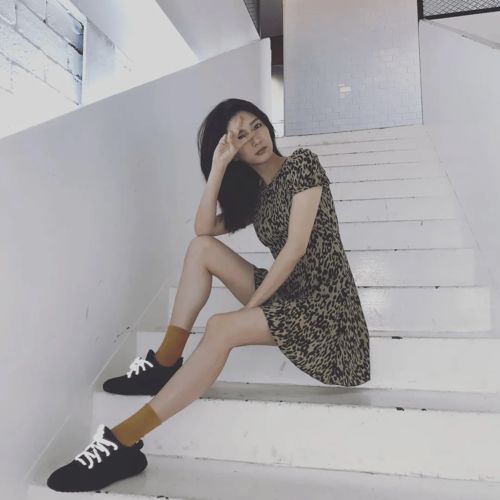 沒有世俗的愿望，只想搬空江疏影的初春衣櫥 探索網紅孵化的時尚密碼